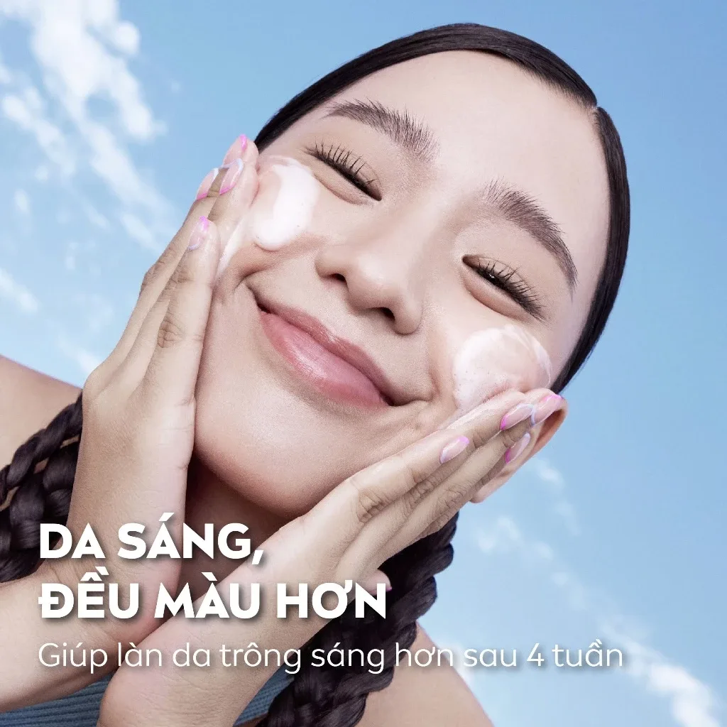 Sữa Rửa Mặt NIVEA Luminous Skin Glow Tạo Bọt Làm Sạch Sâu Dưỡng Sáng Kiểm Soát Dầu Cho Nam Và Nữ 150ml 8
