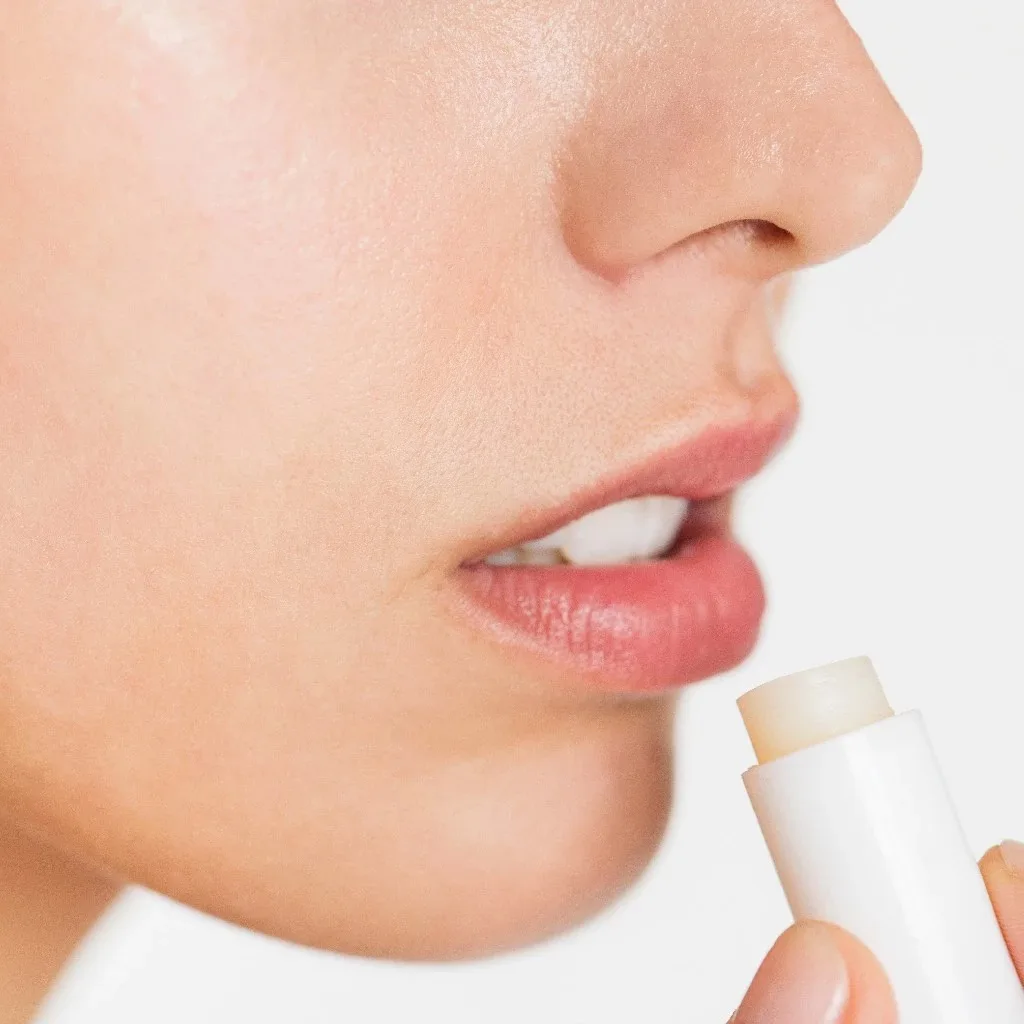 Sáp Dưỡng Môi SVR Stick Topialyse Lèvres Dưỡng Ẩm Chuyên Sâu Làm Dịu Môi Khô Nứt Nẻ Tổn Thương 4g 5
